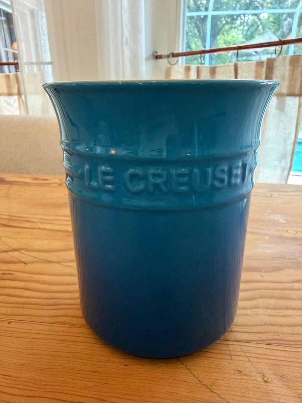 1 LITET Le Creuset Blue Ceramic Utensil Crock